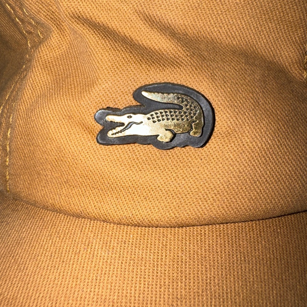 Lacoste - Picture 7 of 7